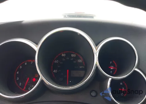 2004 Pontiac Vibe z USA, uszkodzony, nr VIN 5Y2SL62844Z450094